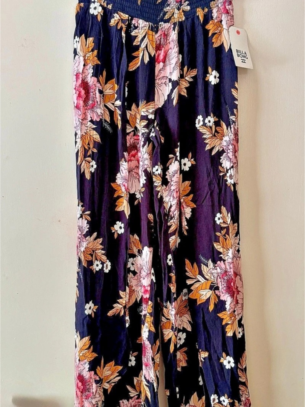 Billabong WANDERING SOUL Floral Wide Leg Pants Black & Pink Size Medium NWT